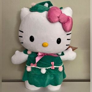 Hello kitty Christmas tree greeter!🫶🏻